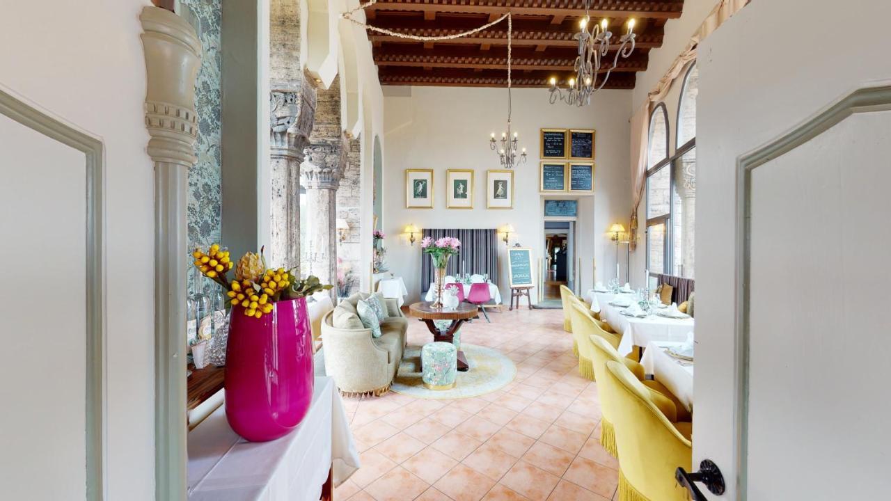 Schlosshotel Elgersburg Exteriör bild